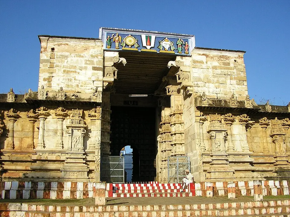 Vaishnava Nambi and Thirukurungudivalli Nachiar Temple
