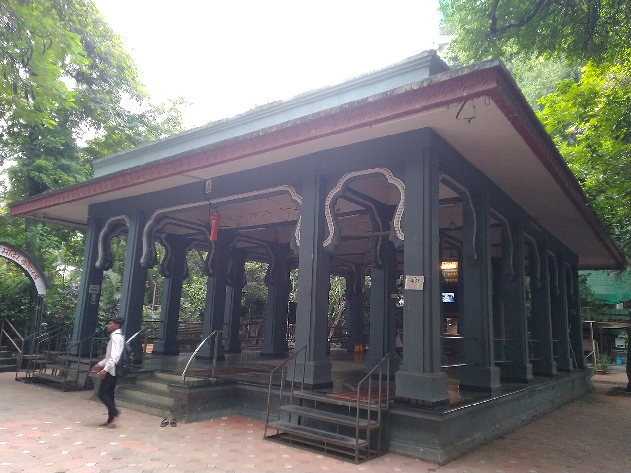 Mrutyunjayeshwar Temple
