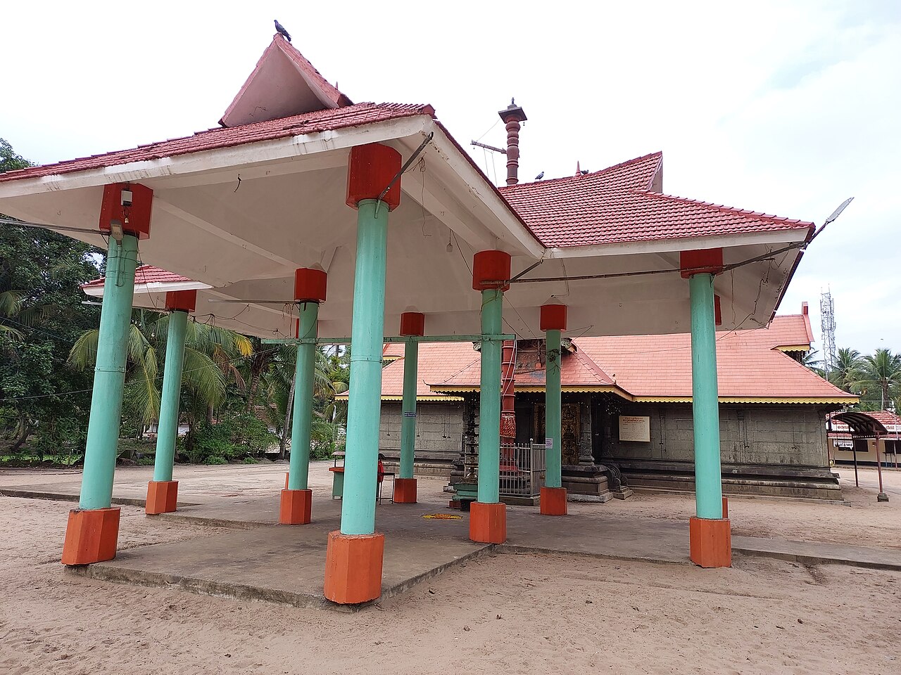 Puthiyakavu Devi temple
