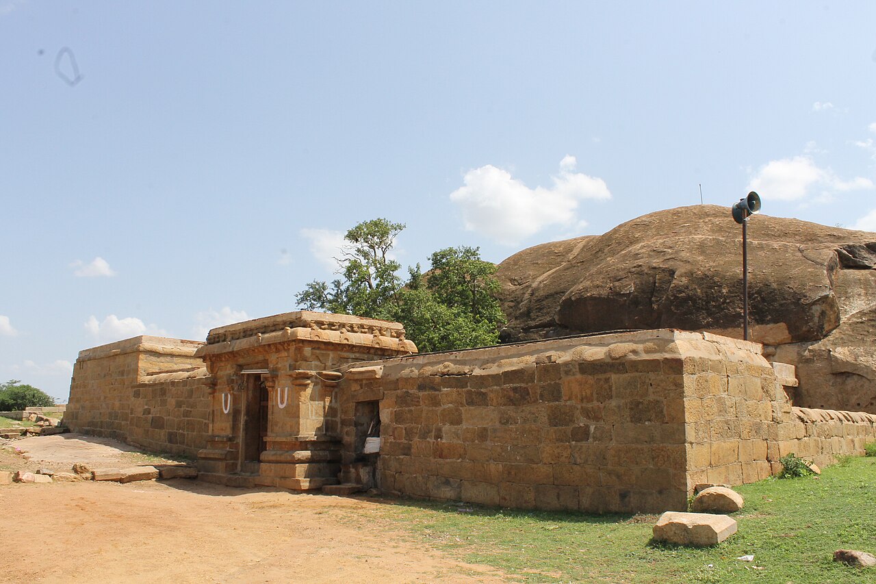 Pallikonda Perumal Temple, Malayadippatti