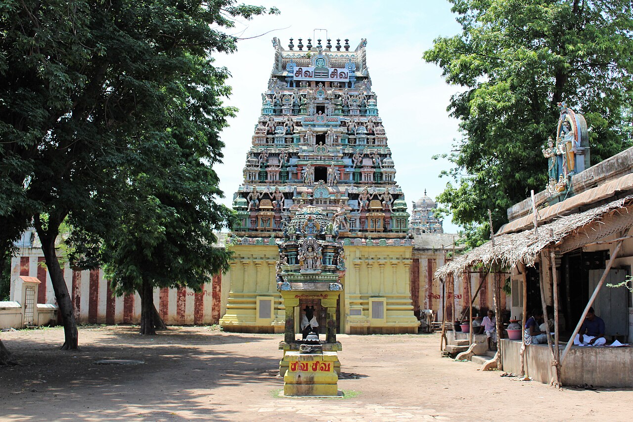 Sudarkozhundeeswarar Temple, Pennadam