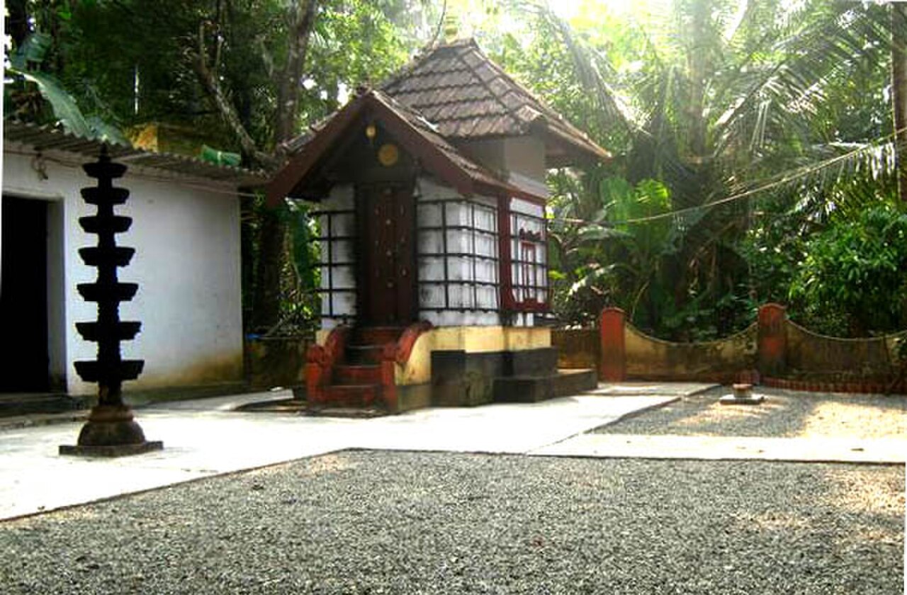 Vazhapalli Layaur Kalari Sri Maha Shivaparvati Temple