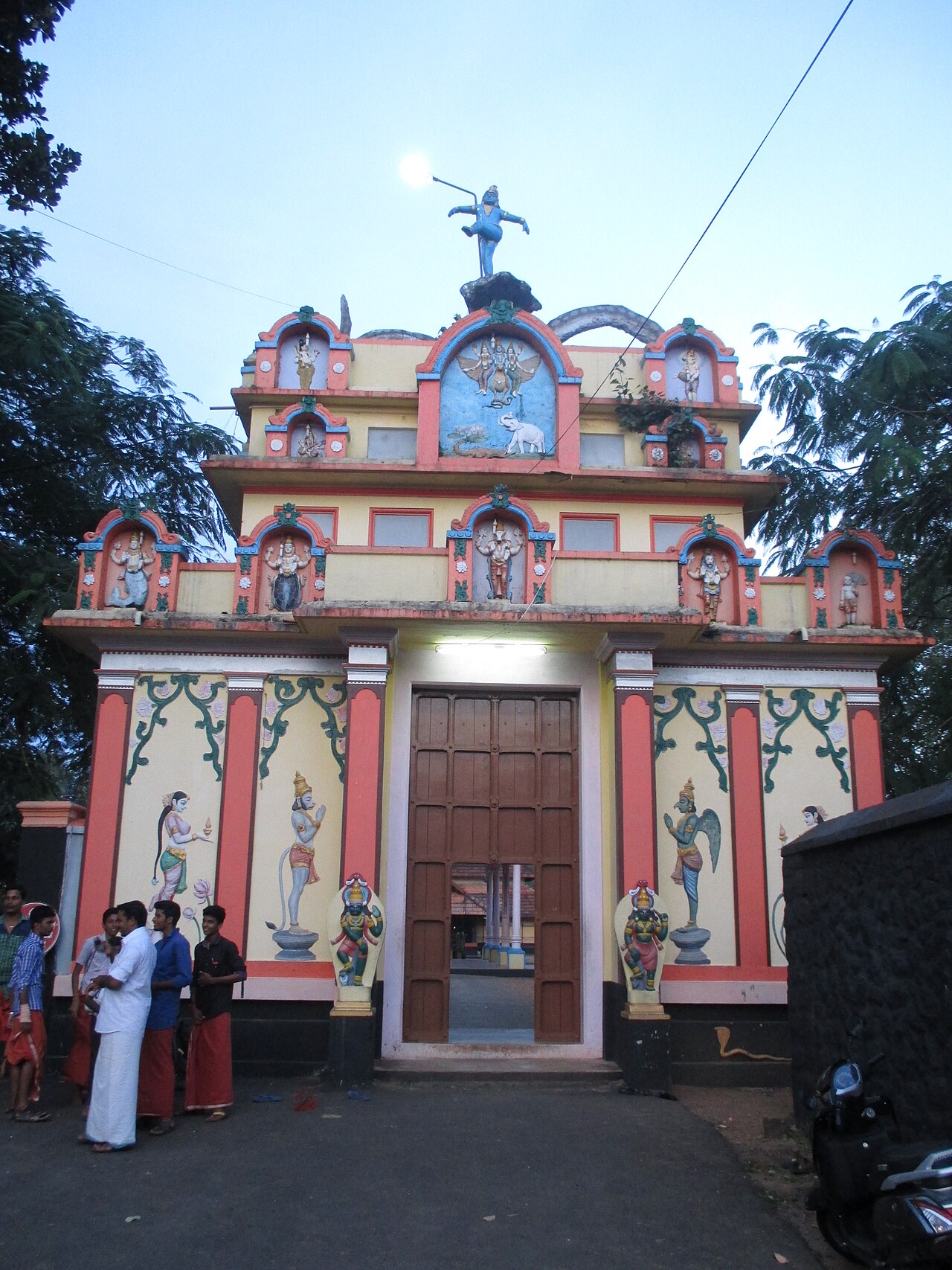 Thiruvanvandoor Mahavishnu Temple