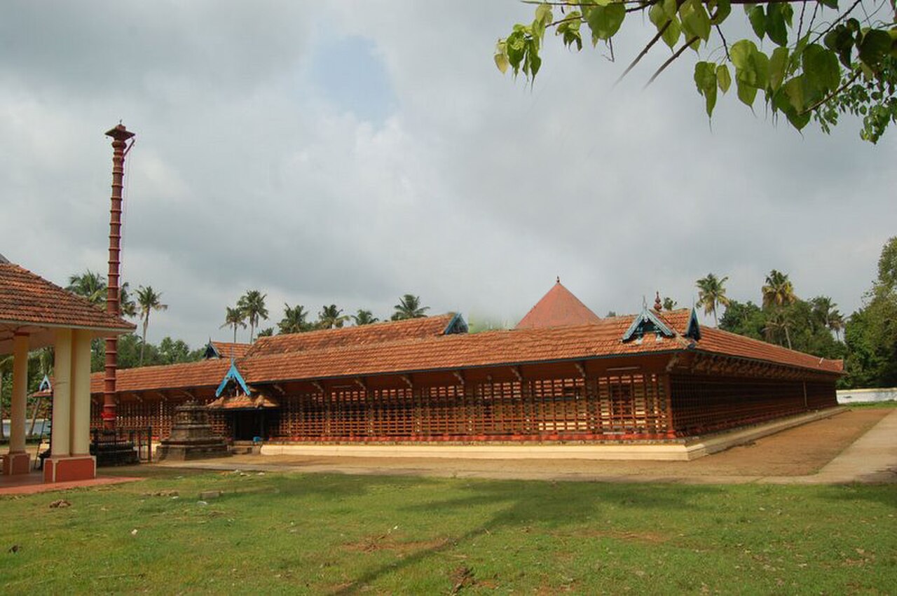 Thirumoozhikkulam Sree Lakshmanaperumal Temple