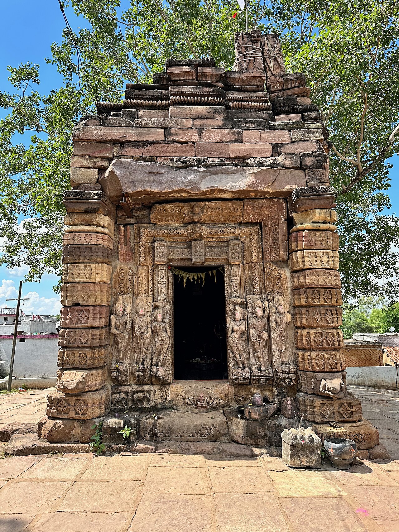 Ganiyari Shiva temple, Chhattisgarh