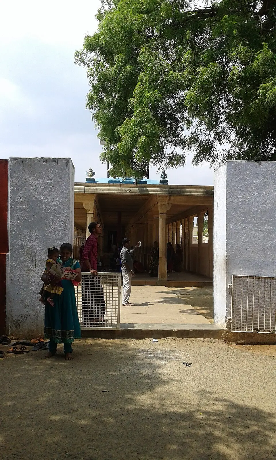 Devapiran temple