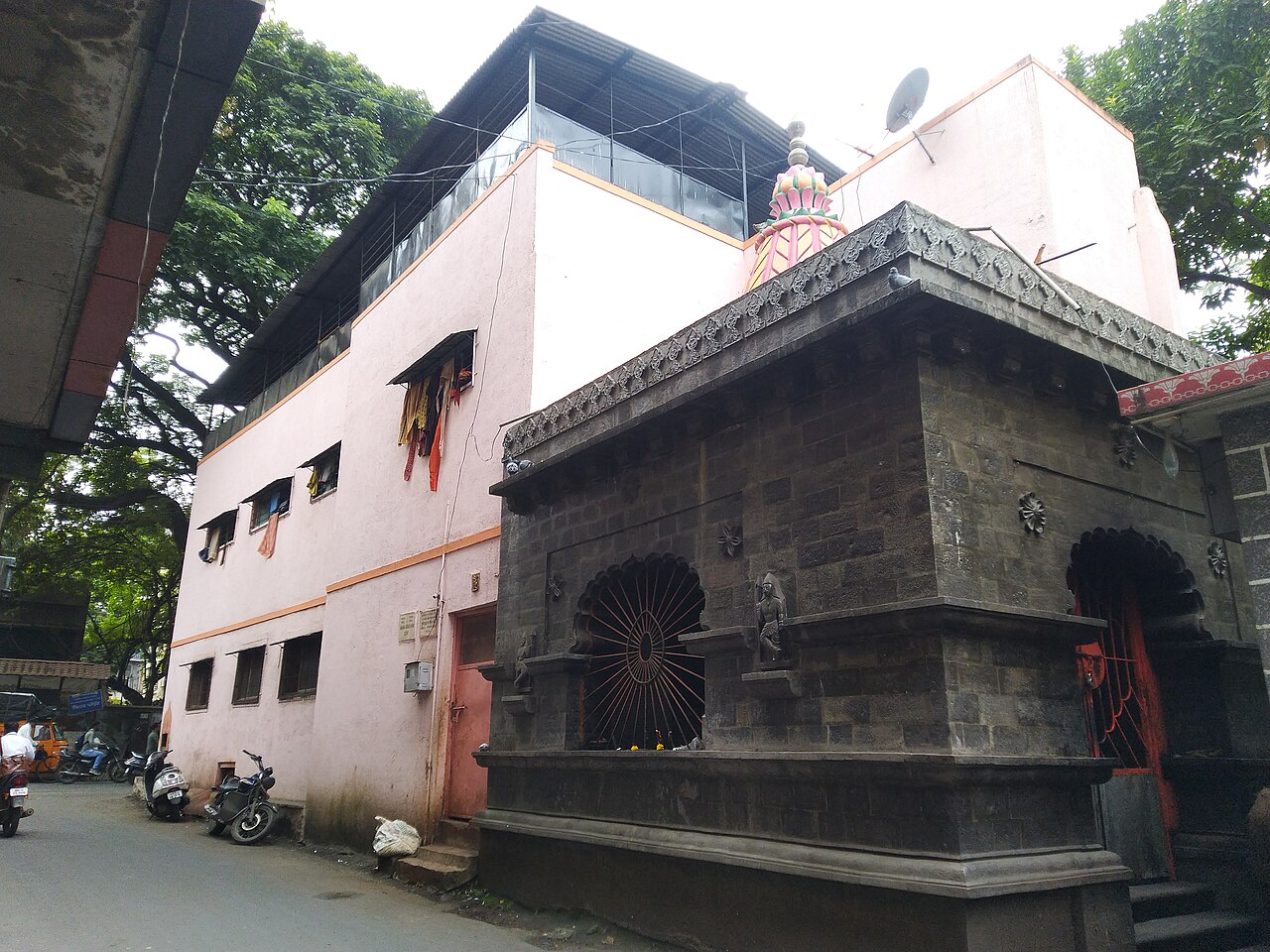 Maruti Temple and Chinchechi Talim