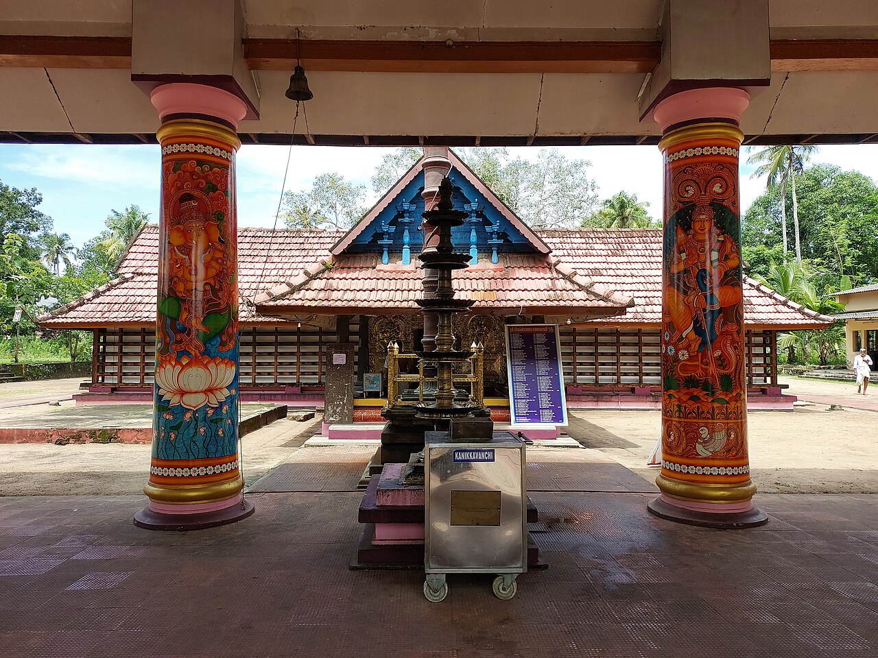 Pattanakkad Mahadeva temple