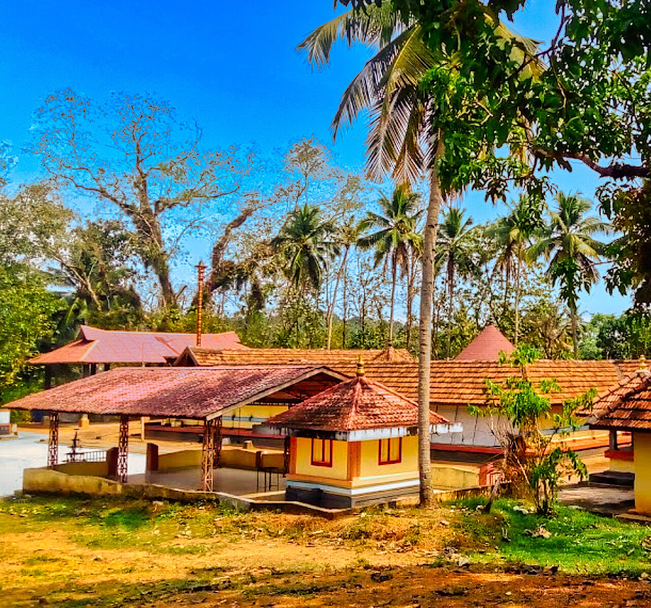 Punalur Thrikkodeswaram Mahadavar Temple
