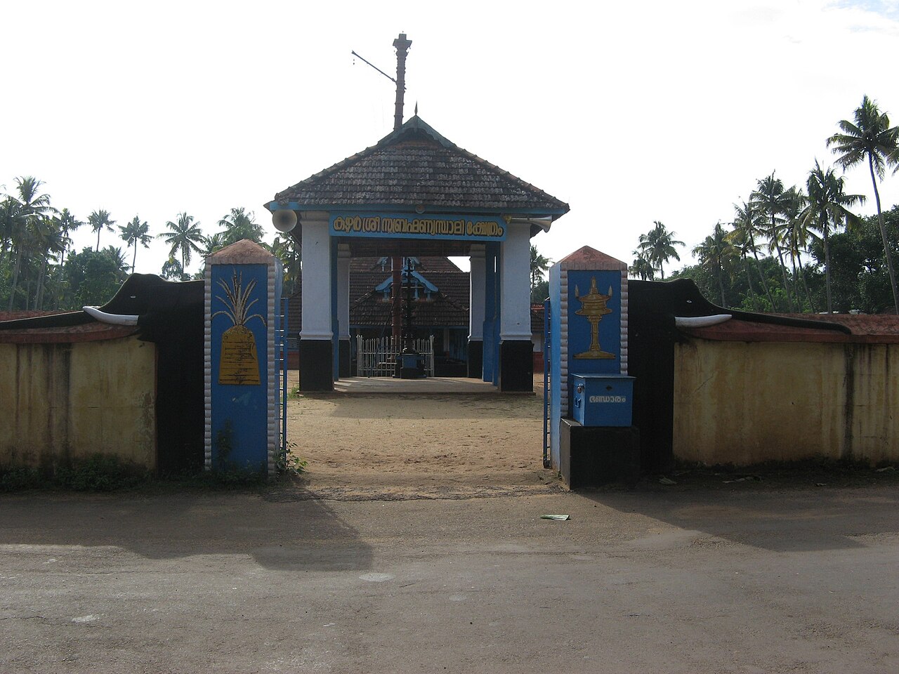 Kuzhur Sri Subrahmanyaswamy Temple