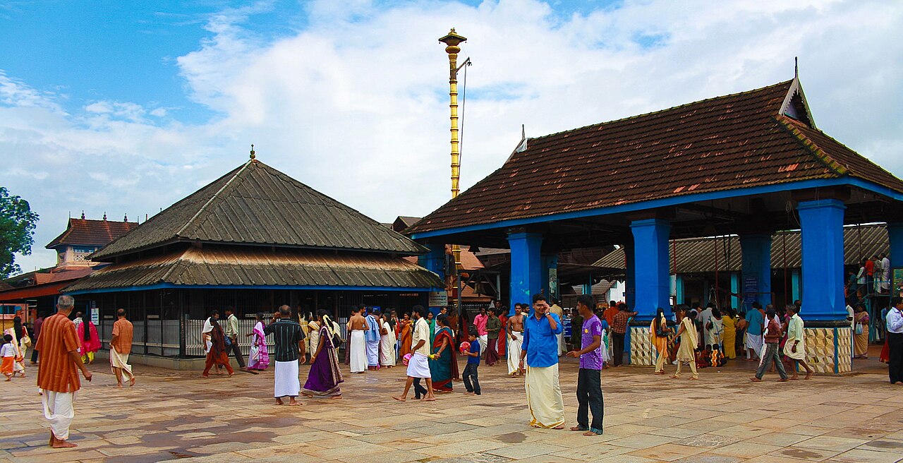 Thrikkariyoor temple