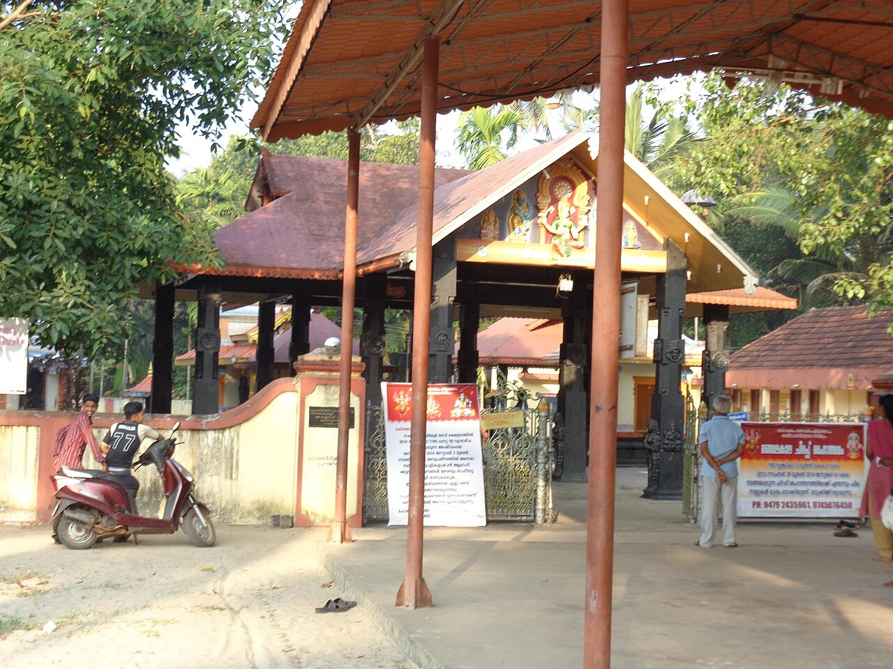 Cheriya pathiyoor Devi Temple