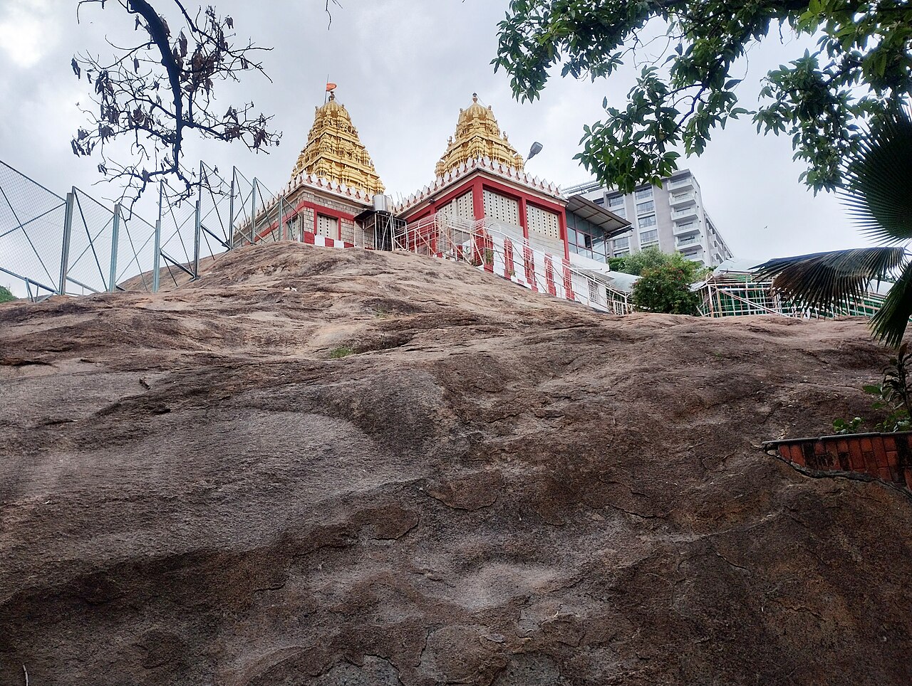Ragigudda Sri Prasannaswamy Anjaneya Temple