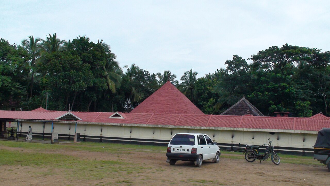 Azhakotha Mahadeva temple, Kulavanmokku