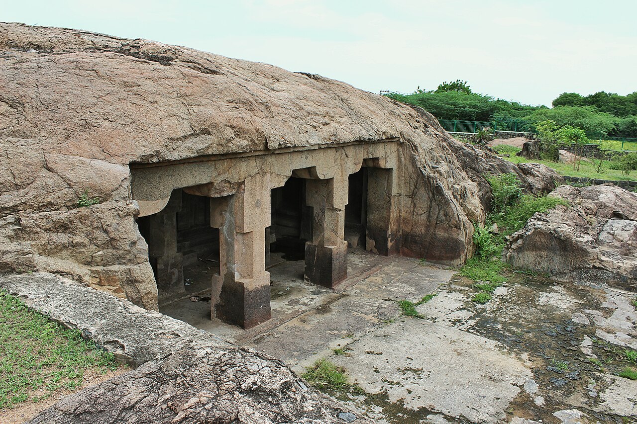 Kuranganilmuttam rock-cut shrine