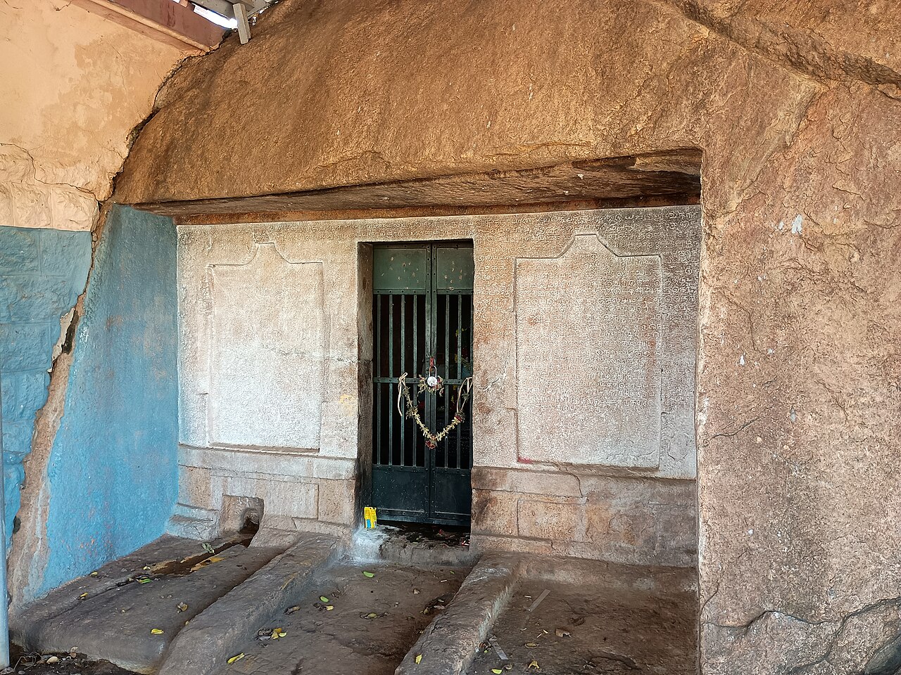 Mahibalanpatti Rock-cut Temple