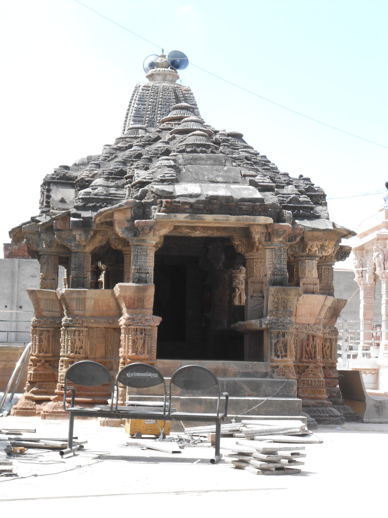 Two small shrines near Sanderi Mata temple, Sander