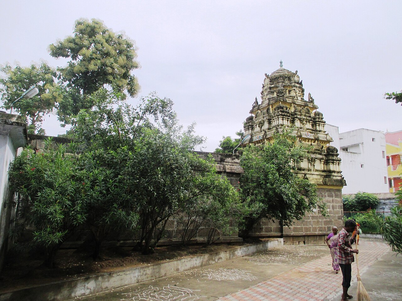 Tiruvelukkai