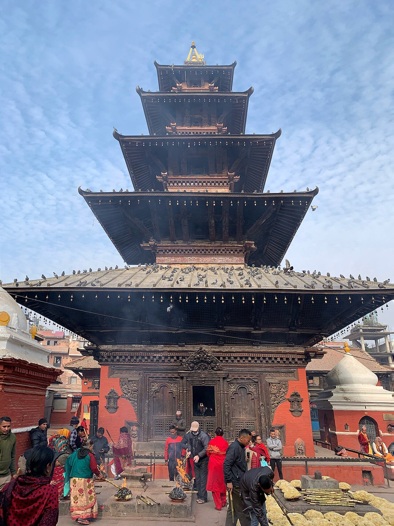 Kumbheshwar Temple