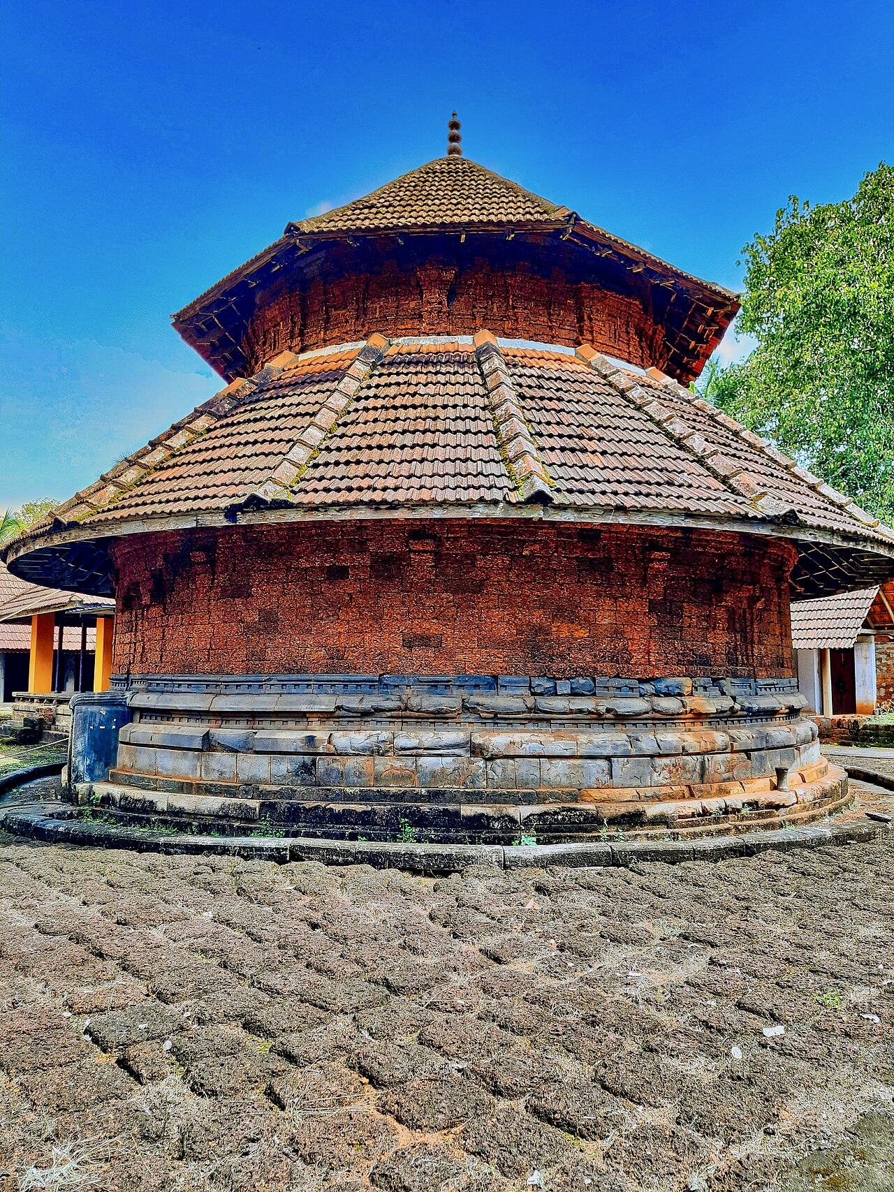Shiva temple, Pulpatta