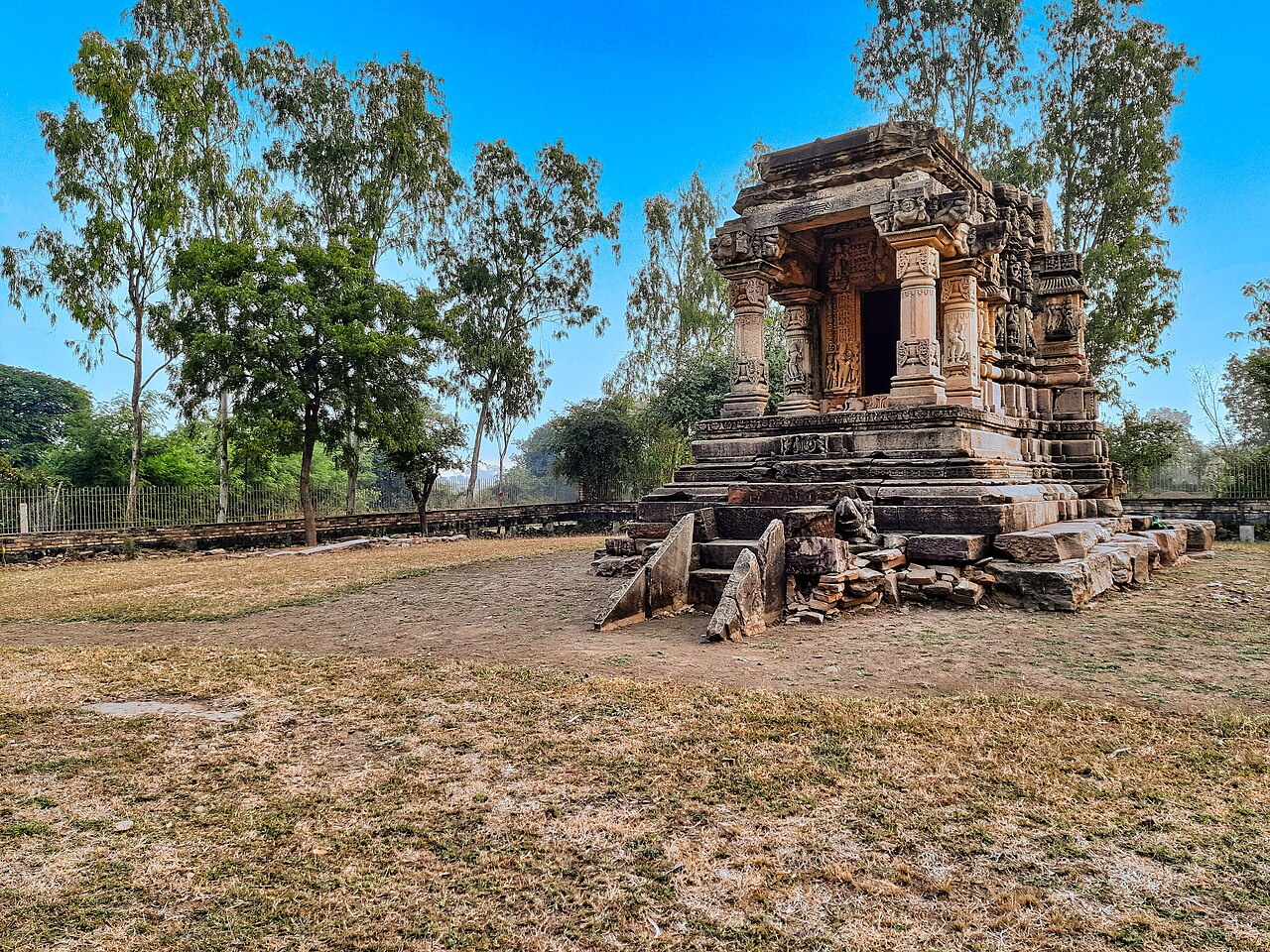 Pachhali Marghat group of temples, Kadwaya