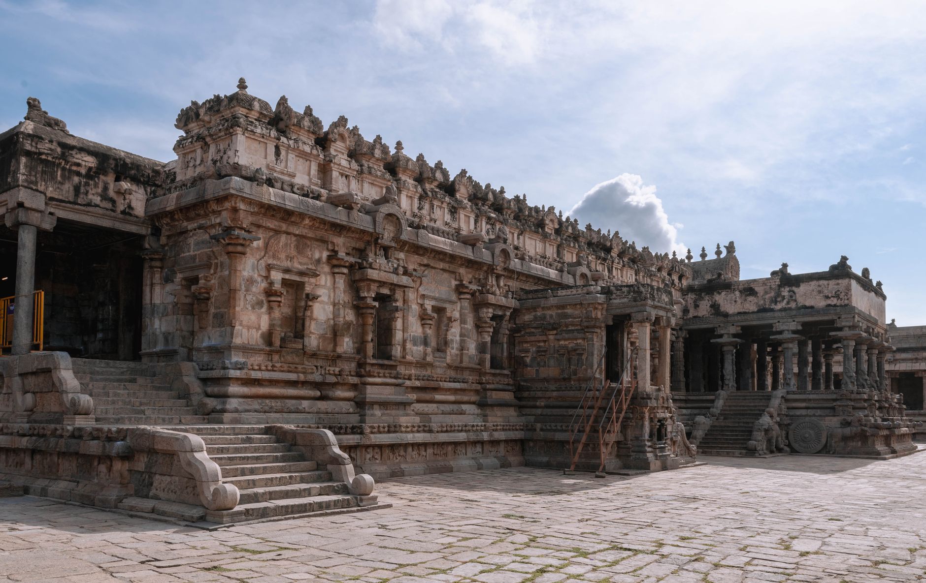 Prahadisvarar Temple