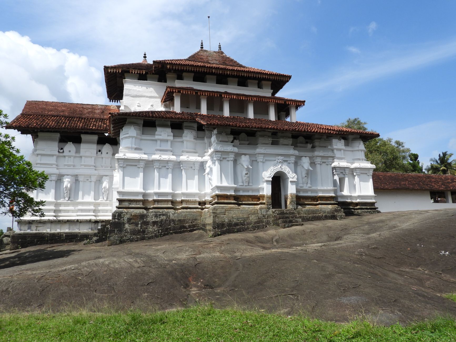 Aryampadam Sri Mahavishnu Temple