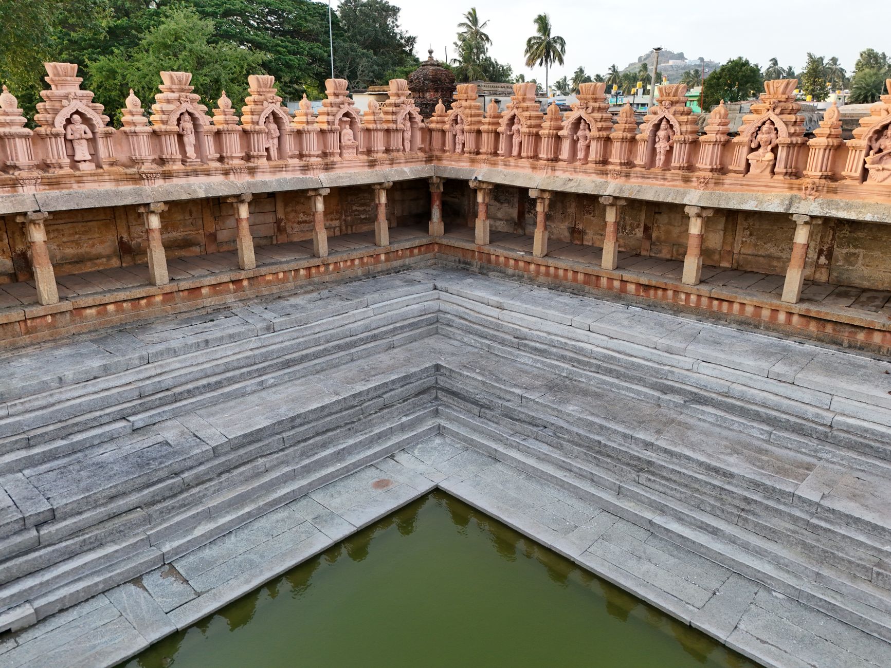 Dakshinamukha Nandi Tirtha Kalyani Temple