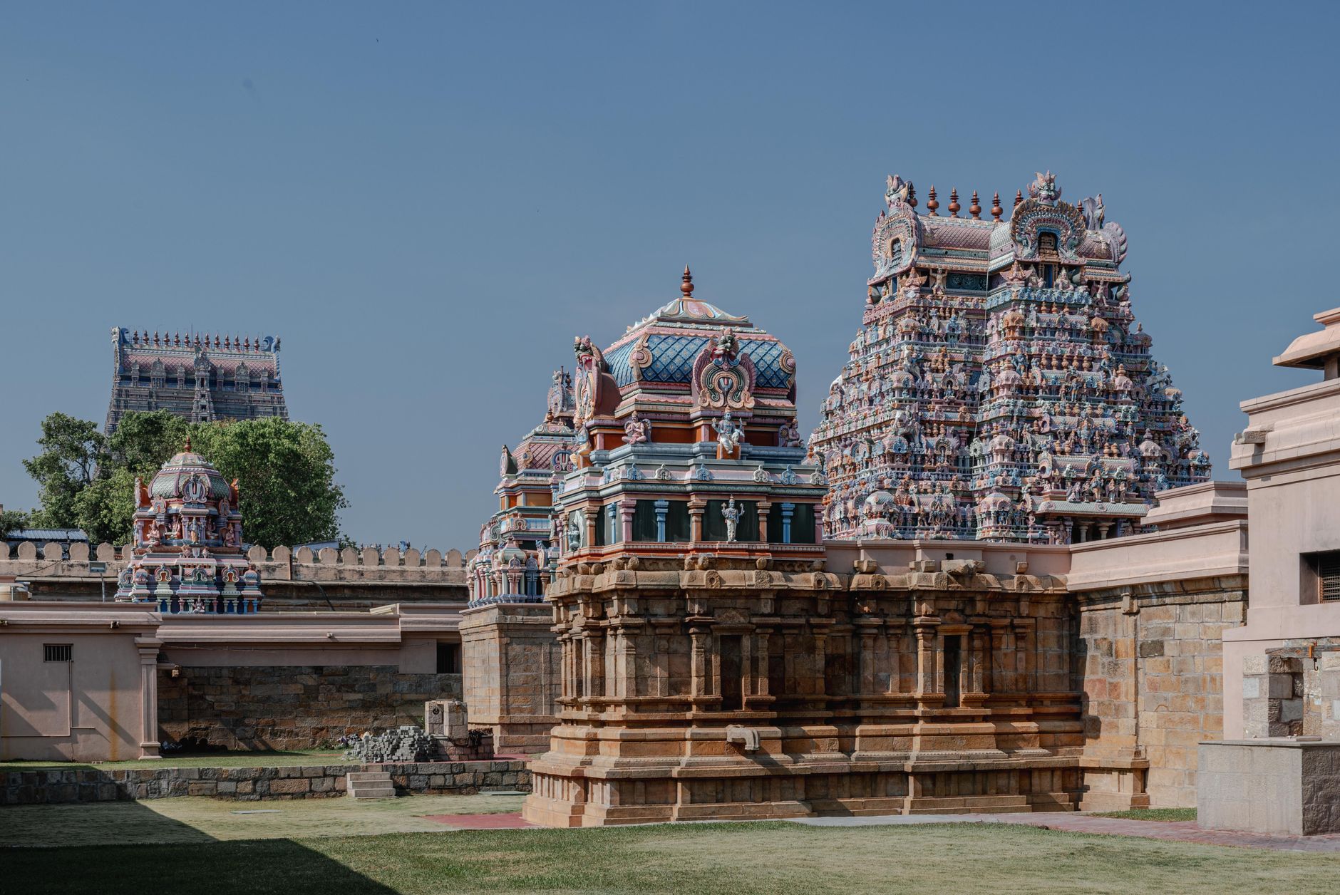 Adi Kumbeswarar Temple
